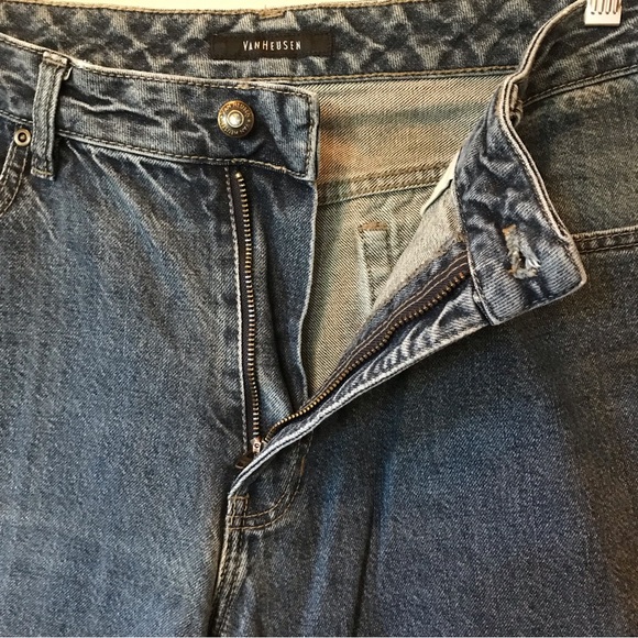 Van Heusen Classic Fit Blue Jeans Size 34 x 32 - Picture 6 of 15